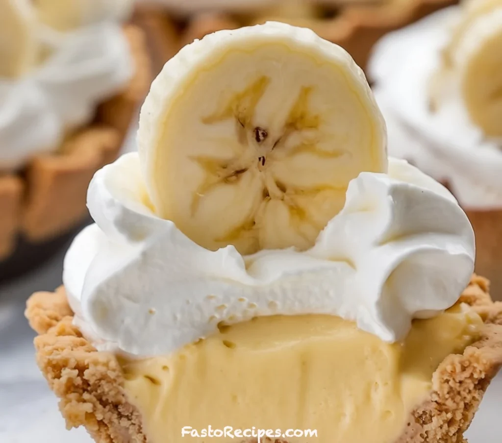 No-Bake Mini Banana Cream Pies